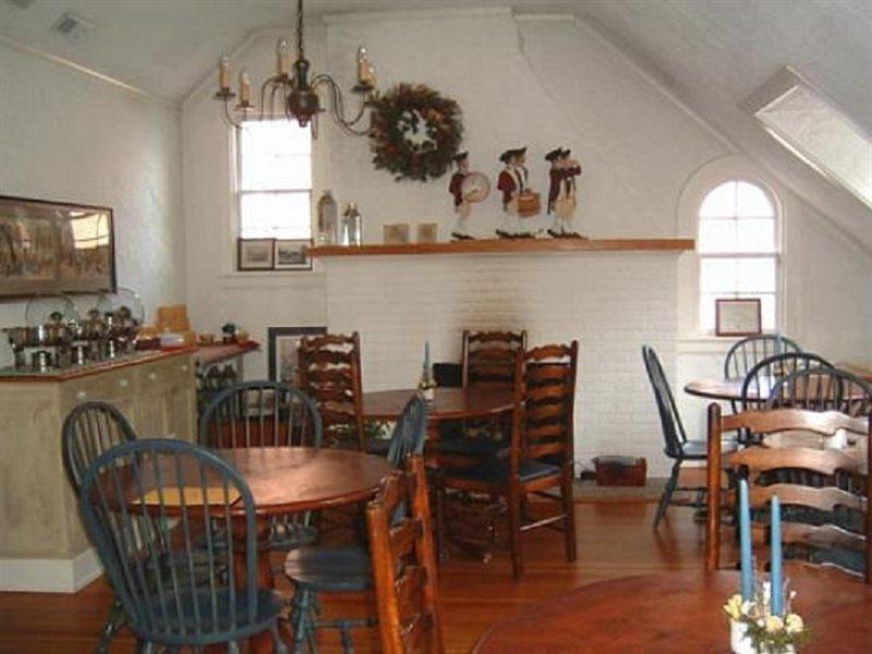 The Fife And Drum Inn Williamsburg Exterior foto